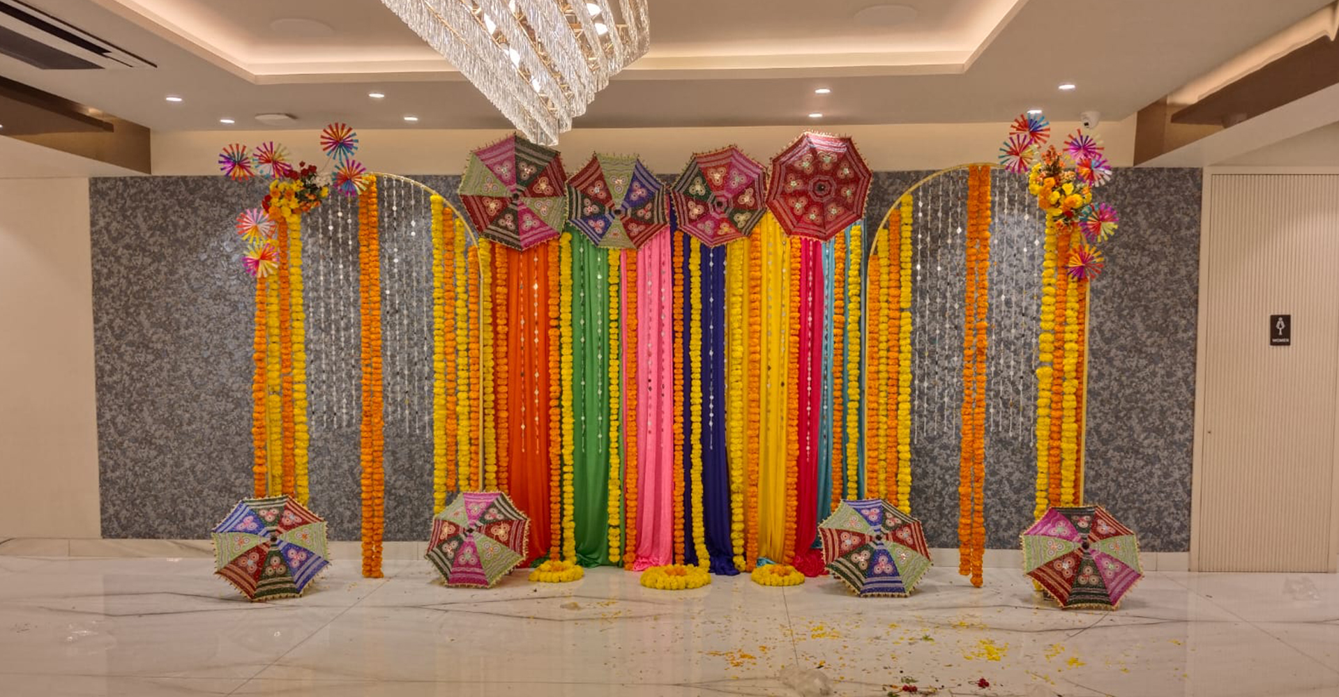 Balloon Decorations Banner 1